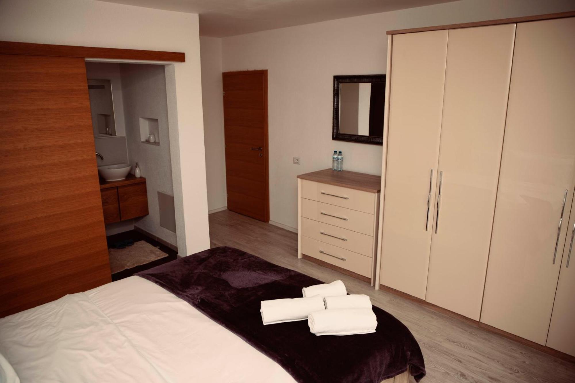 Kalaja Apartment Prizren Esterno foto